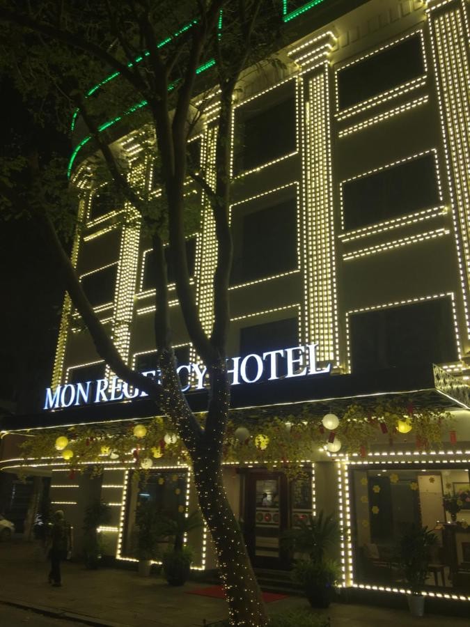 Mon Regency Hotel